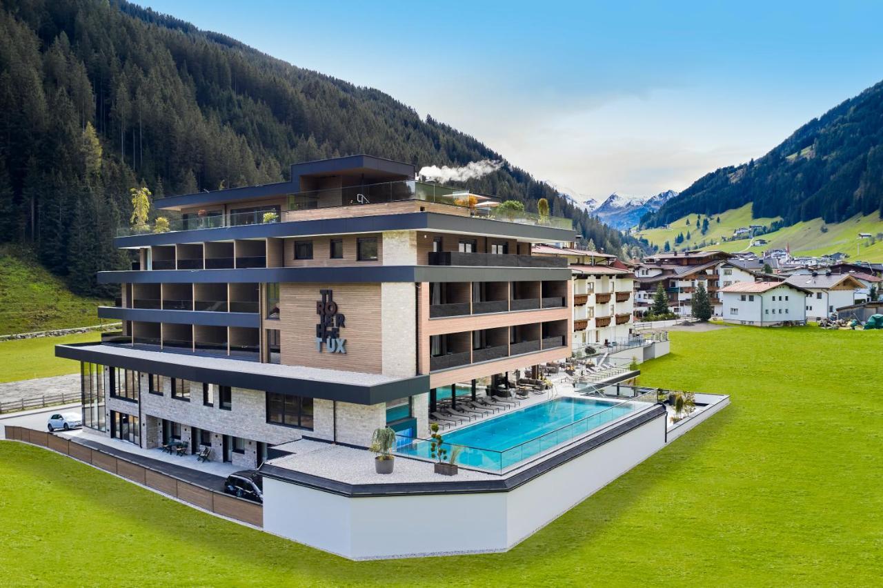 Hotel Tirolerhof 4 Sterne Superior Tux Exteriör bild